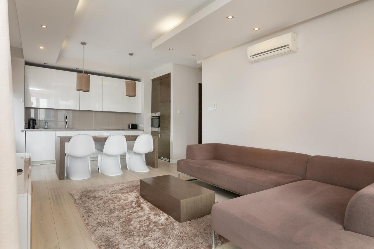 وارسو Grzybowska Platinum Apartment Tower A المظهر الخارجي الصورة