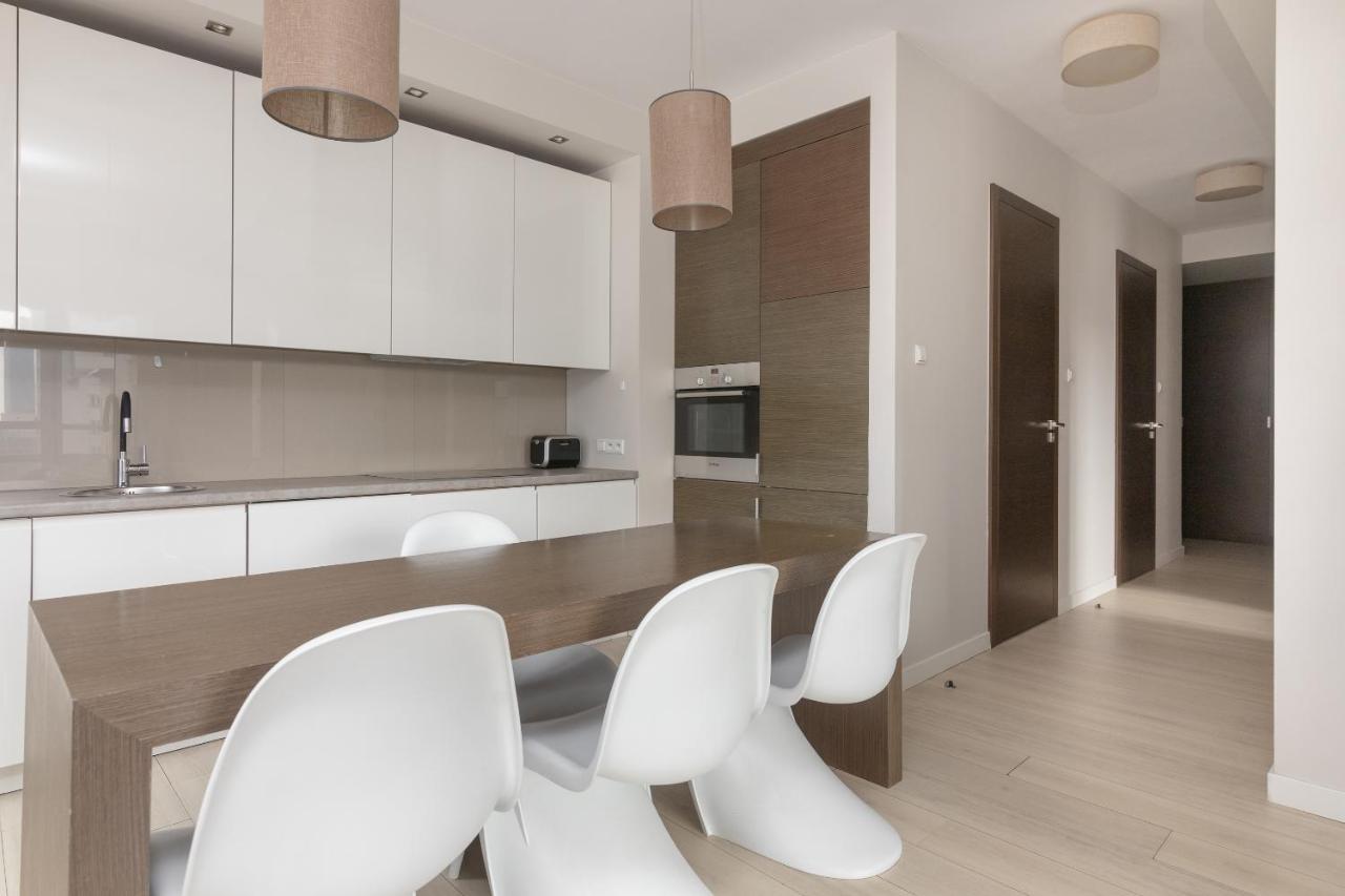 وارسو Grzybowska Platinum Apartment Tower A المظهر الخارجي الصورة