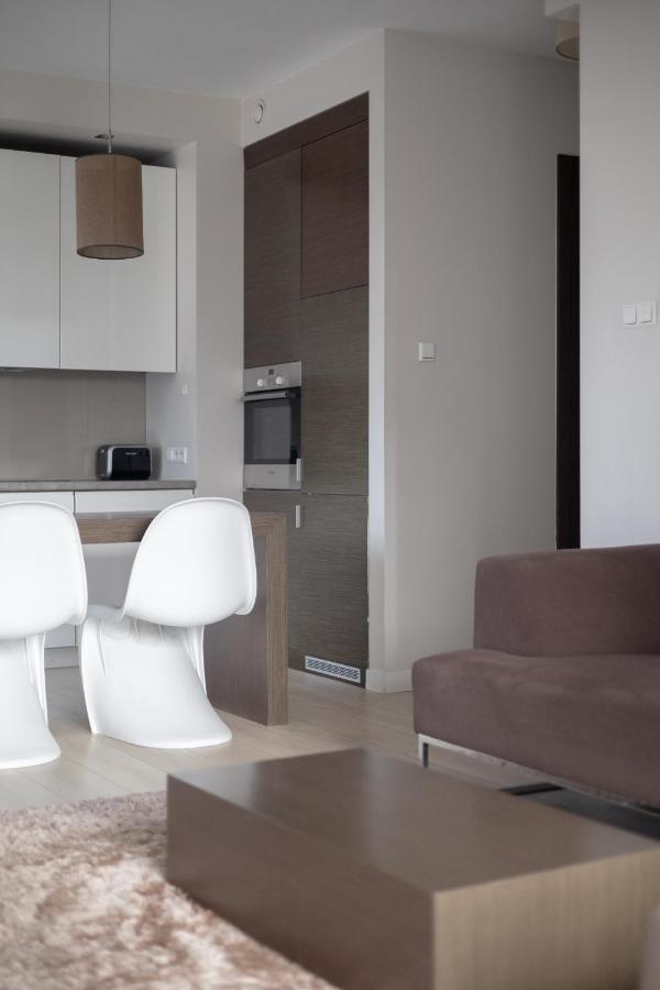 وارسو Grzybowska Platinum Apartment Tower A المظهر الخارجي الصورة