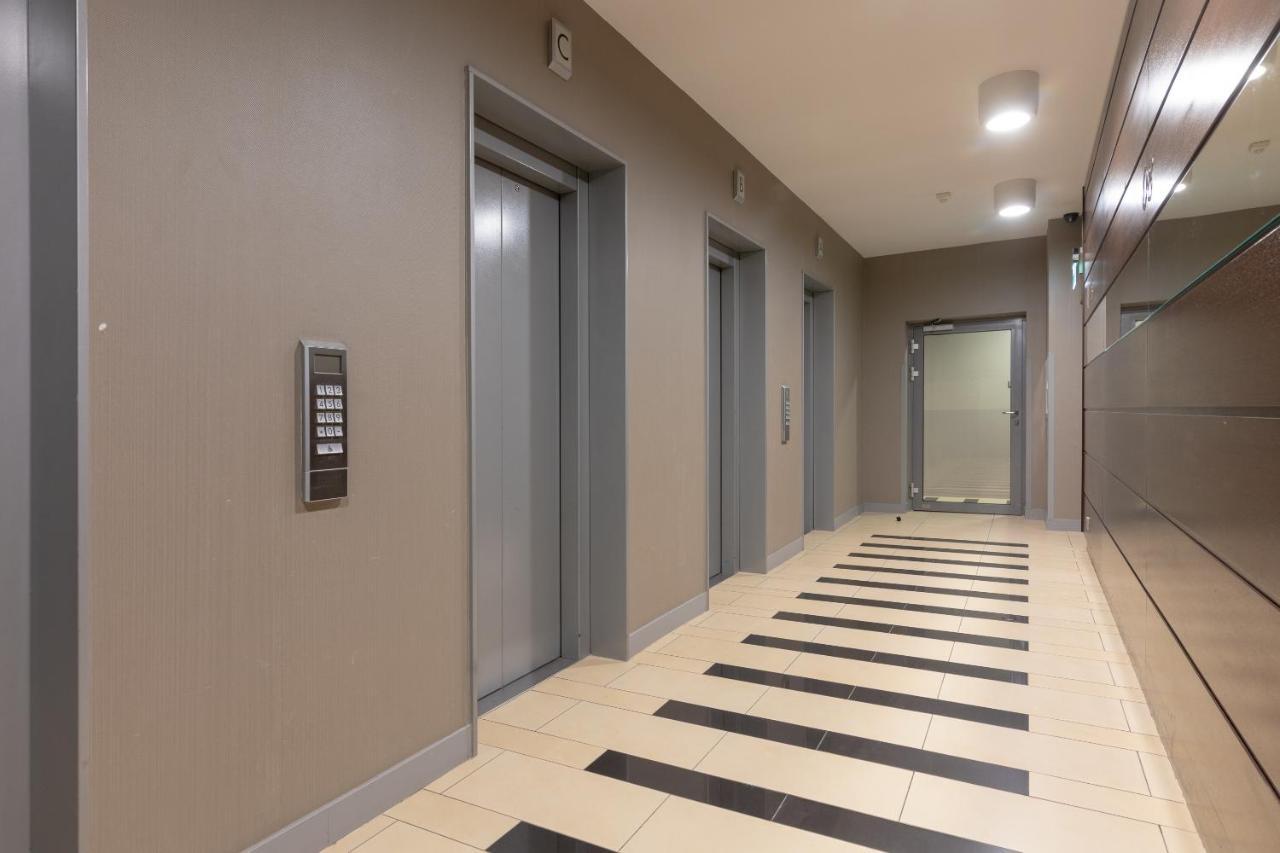 وارسو Grzybowska Platinum Apartment Tower A المظهر الخارجي الصورة