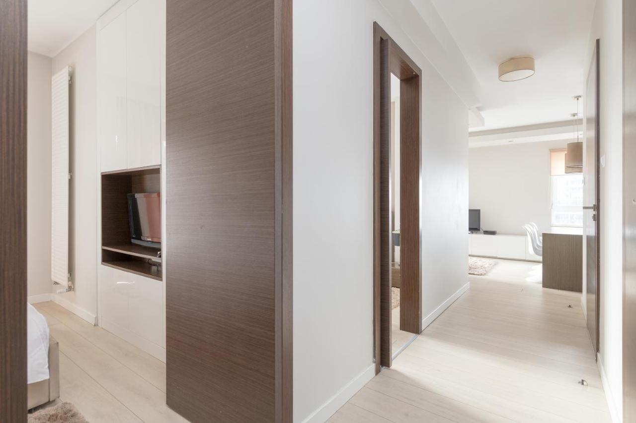 وارسو Grzybowska Platinum Apartment Tower A المظهر الخارجي الصورة