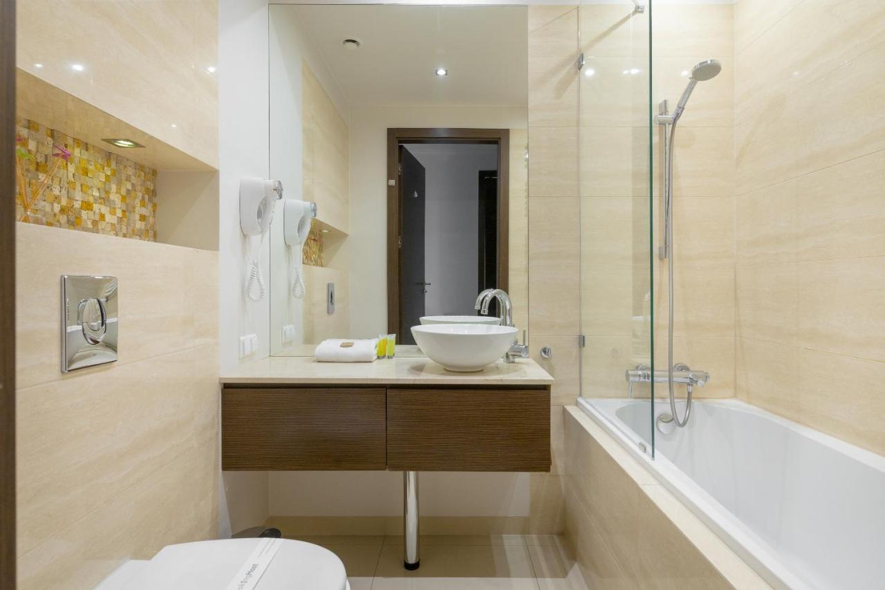 وارسو Grzybowska Platinum Apartment Tower A المظهر الخارجي الصورة